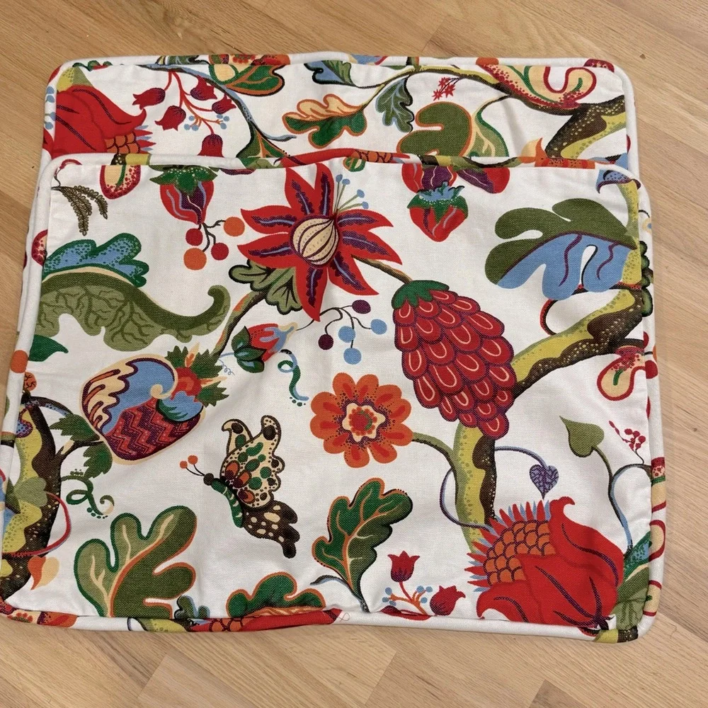 RARE Pottery Barn Serafina 2/ Sham Josef Frank Style - Stunning Floral